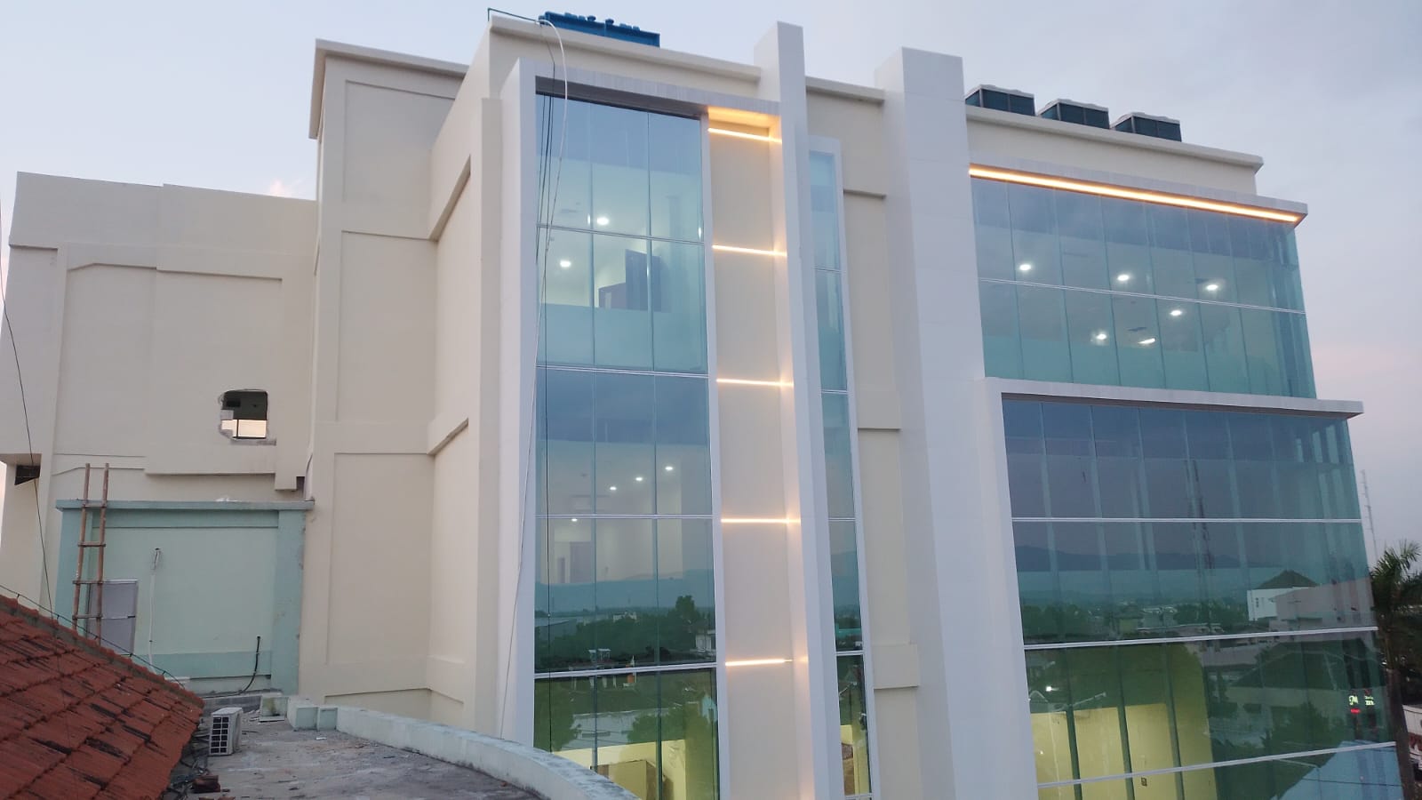 Manajer Proyek RS Ibnu Sina Gresik